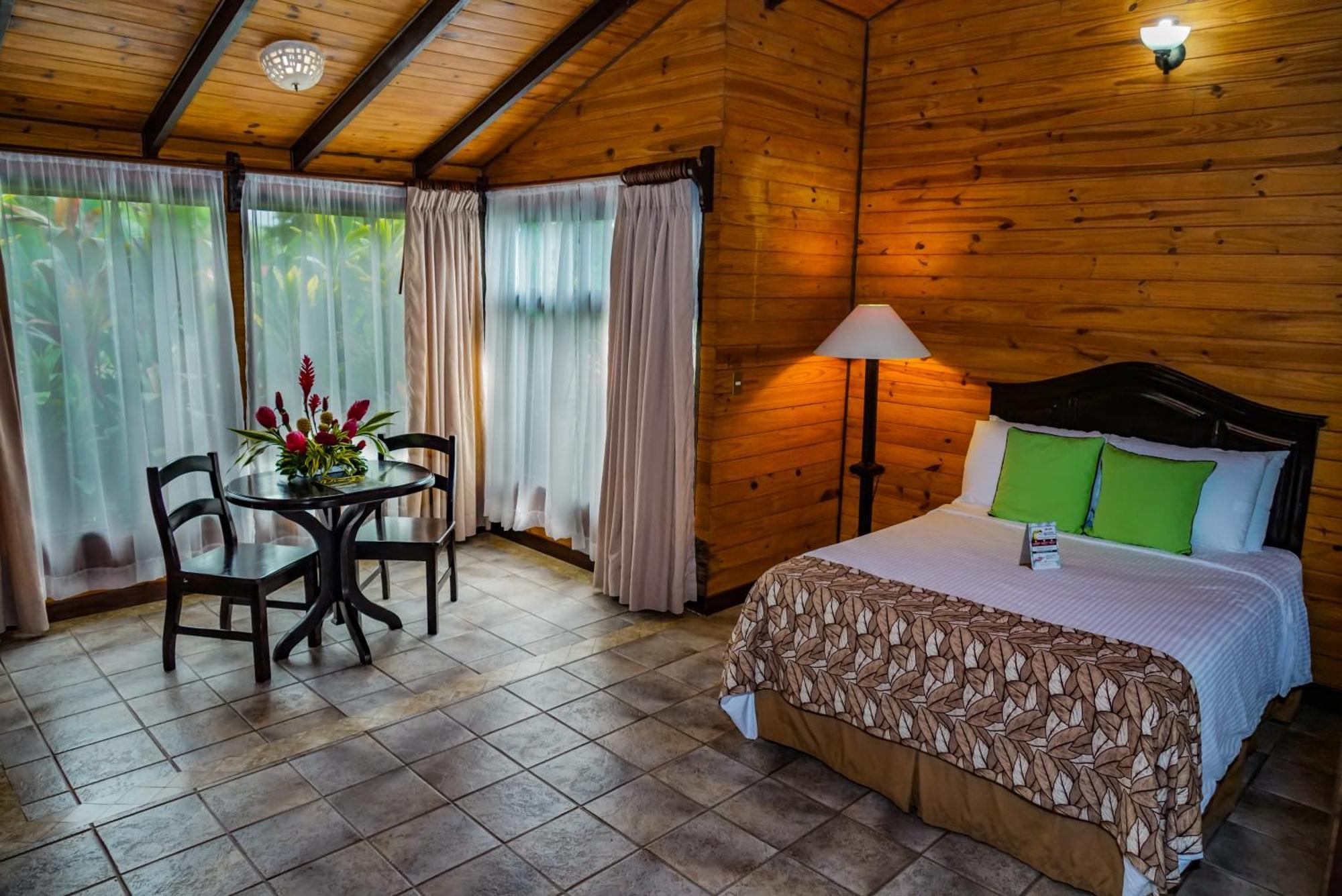 Montana De Fuego Mountain & Hotel 4*